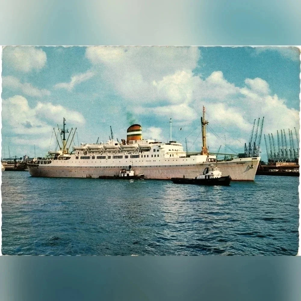 S.S. Maasdam - Gebr.Spanjersberg - N.V., Rotterdam - Vintage Postcard